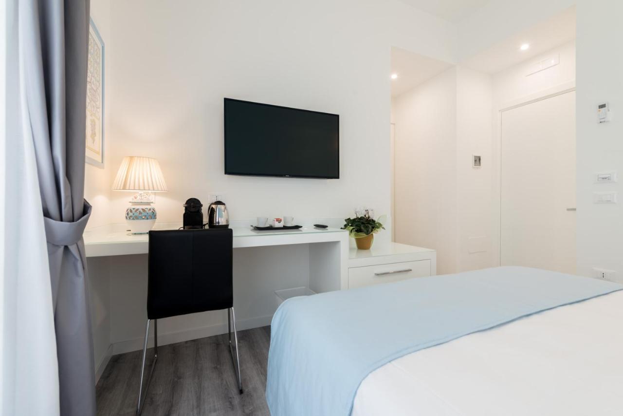 Napoliving Hotel Eksteriør billede